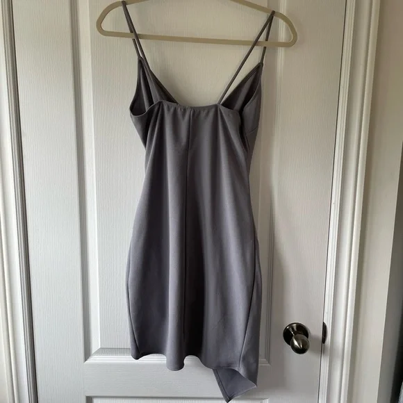 Mendocino- Room Service Dress - Picture 3 of 5